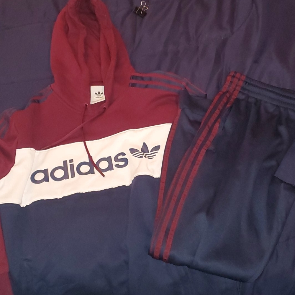 Mens adidas jogger set  medium